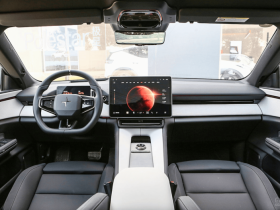 数智上海 链创未来 “区块链产业应用上海模式”亮相上交会区块链展区