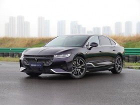 换个角度来看,2025年一季度保险业偿付能力报告出炉:AAA级险企增至15家,行业整体风险状况