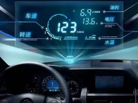 事实上,如何让“一老一小”在数字世界收获稳妥与幸福?青浦徐泾镇开设数字生活课堂